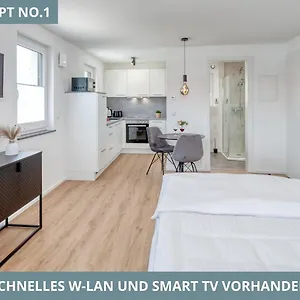 Apartment Iller Homes - 5 Moderne Je 1bis2 Oder 1bis4 Pers Mit Kueche U Balkon - Parkplaetze Vorhanden, Vöhringen